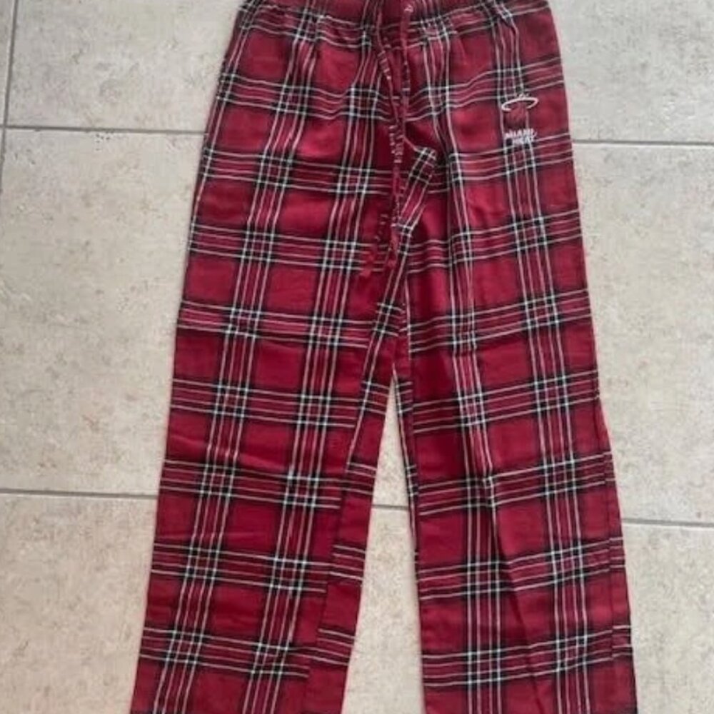 Miami Heat Women's pajama set loungewear Small NBA Red Black Plaid BNWOT NEW - Picture 4 of 6